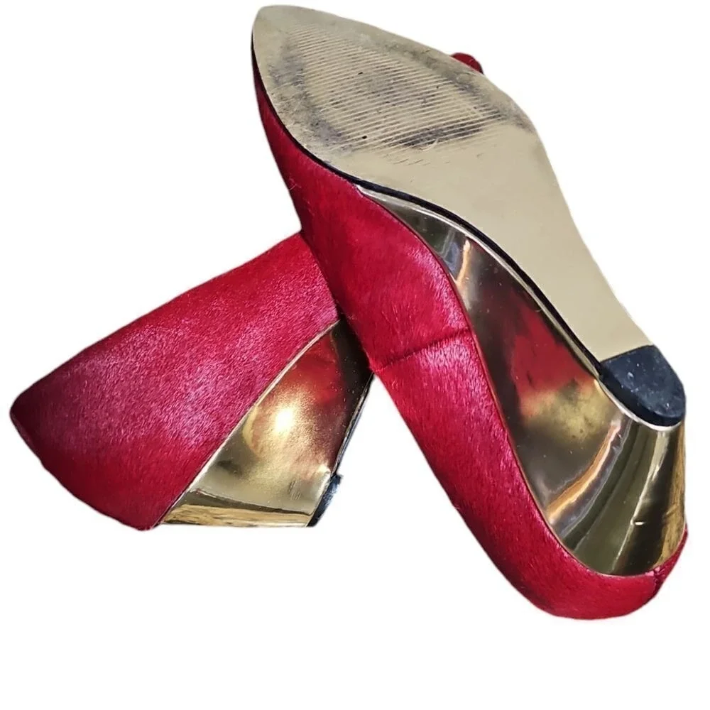 Dee Ocleppo Deesigns‎ Red Pony Hair Pointed Toe Wedge Pumps Elegant Shoes 7.5
